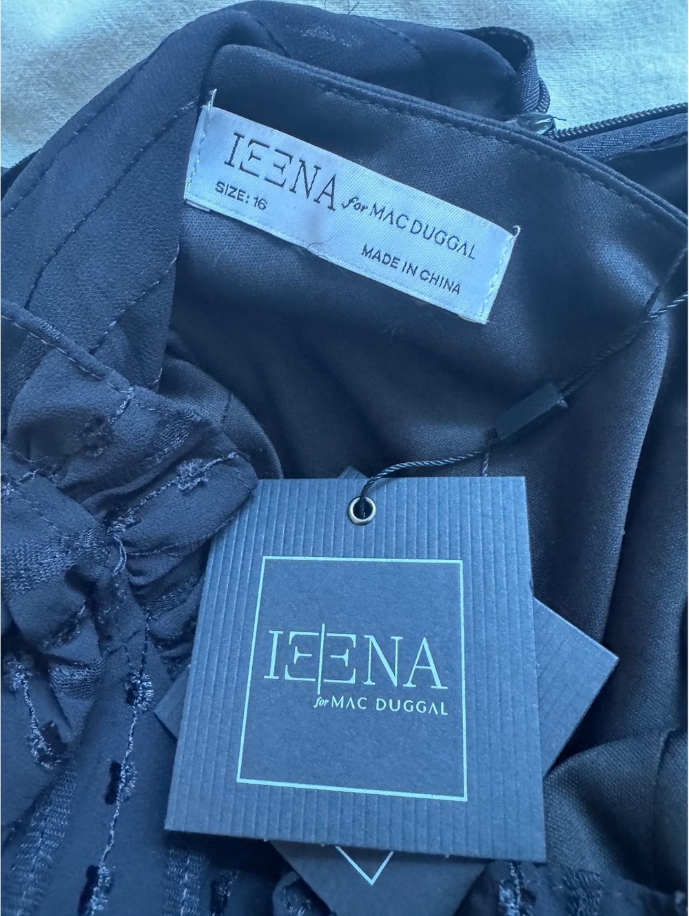IEENA for Mac Duggal Women’s Black Pleated Swiss Dot Ruffle Neck Dress 16 NWT - Picture 6 of 8